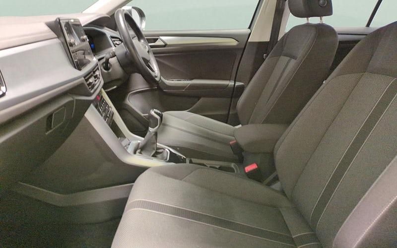 Used VW T-Roc Life 110 HP (80 kW) 2023 Grey SUV