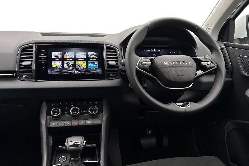 New Skoda Karoq SE L 147 HP (108 kW) 2026 White SUV