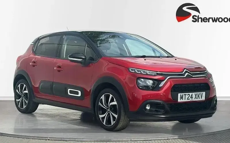 Used Citroën C3 PureTech 110 HP (80 kW) 2024 Hatchback