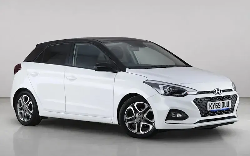 Used Hyundai i20 84 HP (61 kW) 2019 Hatchback