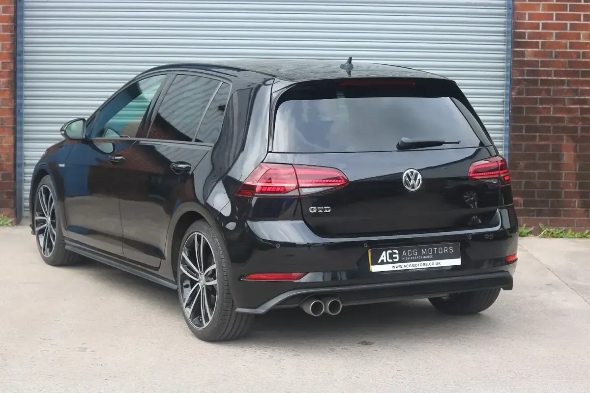 Used VW Golf VII GTD 184 HP (135 kW) 2018 Black Hatchback
