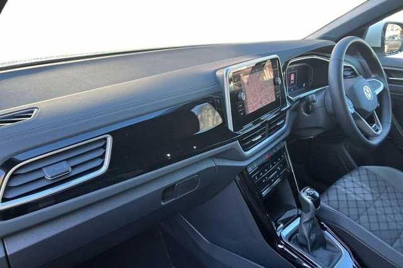 Usado VW T-Roc 150 HP (110 kW) 2023 SUV