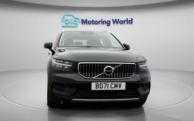 Used Volvo XC40 Core 211 HP (155 kW) 2021 Black SUV