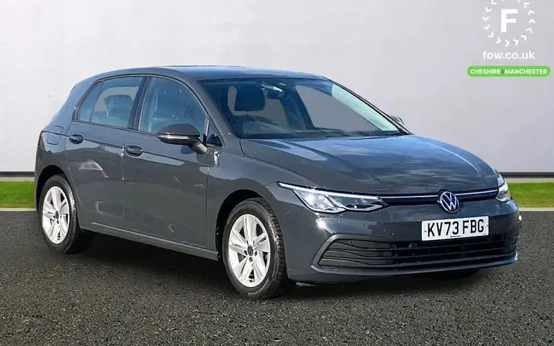 Used VW Golf VIII Life 131 HP (96 kW) 2023 Hatchback
