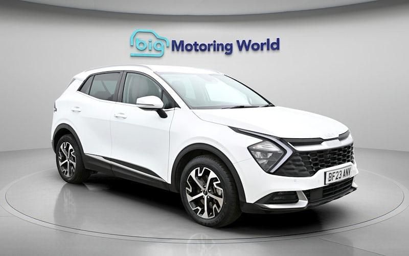 Used Kia Sportage 230 HP (169 kW) 2023 White SUV