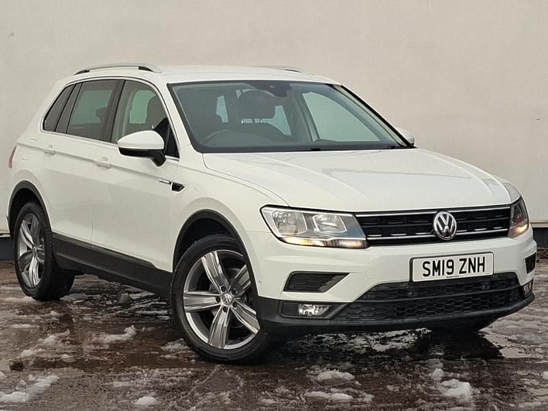 White Used 2019 VW Tiguan Match SUV | £14,998 (Fair price) - Image 1/4