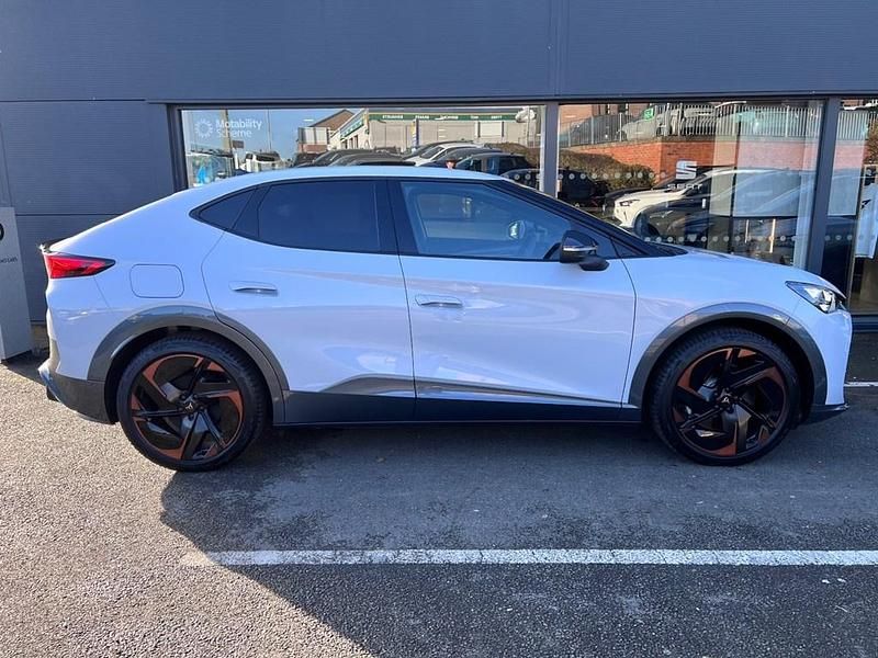 New Cupra Tavascan 210 kW (286 HP) 2025 White SUV