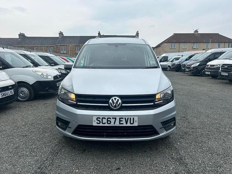 Silver Used 2018 VW Caddy Maxi Life Life MPV | £12,975 (Good price) - Image 1/4