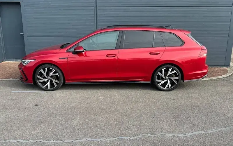 Used VW Golf VIII R-line 150 HP (110 kW) 2023 Estate