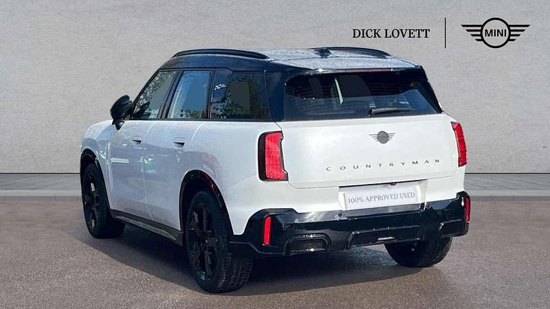 Used Mini Countryman Sport 168 HP (123 kW) 2024 White SUV