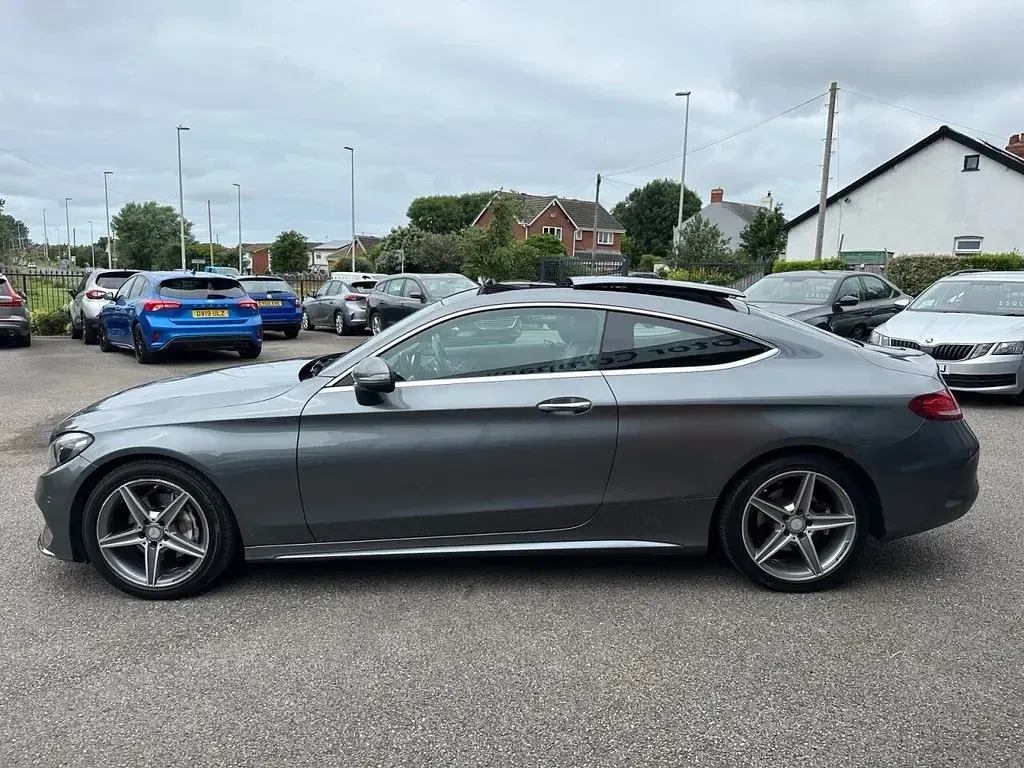 Used Mercedes C220 AMG Line Premium 167 HP (122 kW) 2016 Grey Coupe