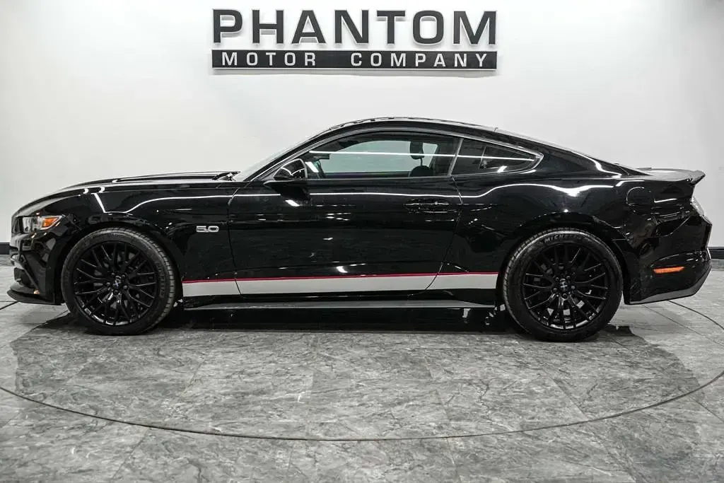 Used Ford Mustang GT Fastback 416 HP (305 kW) 2015 Black Coupe
