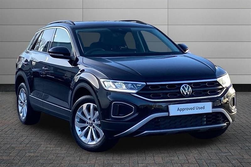 Grenadilla black New 2025 VW T-Roc Match SUV | £28,350 (Super price) - Image 1/3