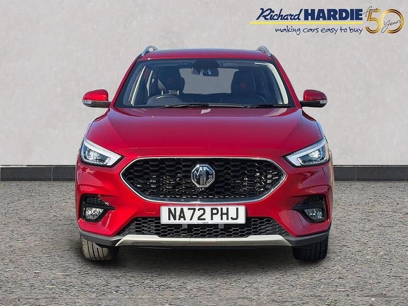Used MG ZS Exclusive 105 HP (77 kW) 2022 Red SUV