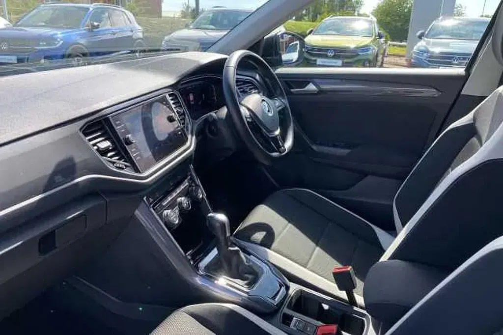 Used VW T-Roc SEL 150 HP (110 kW) 2021 Grey SUV
