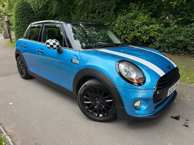 Blue Used 2017 Mini Cooper Hatch Hatchback | £7,950 (Fair price) - Image 1/4