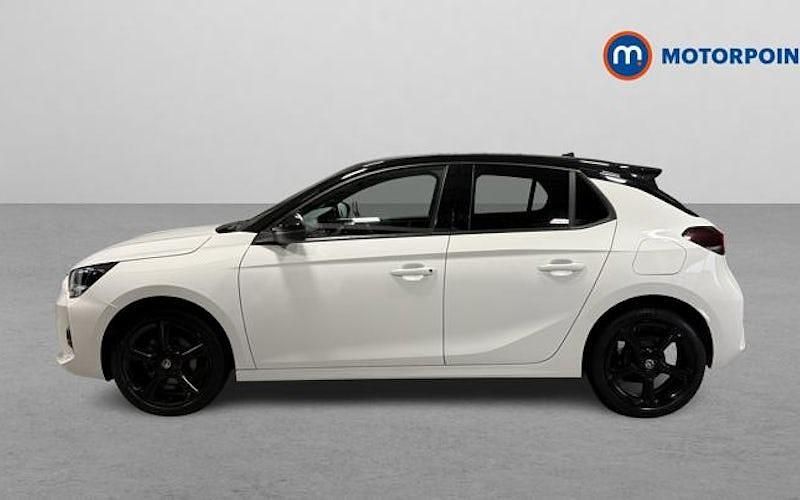 Used Vauxhall Corsa 75 HP (55 kW) 2023 White Hatchback