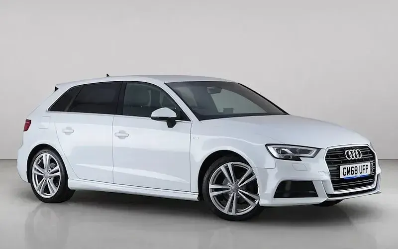 Used Audi A3 Sportback S-Line 150 HP (110 kW) 2019 Hatchback