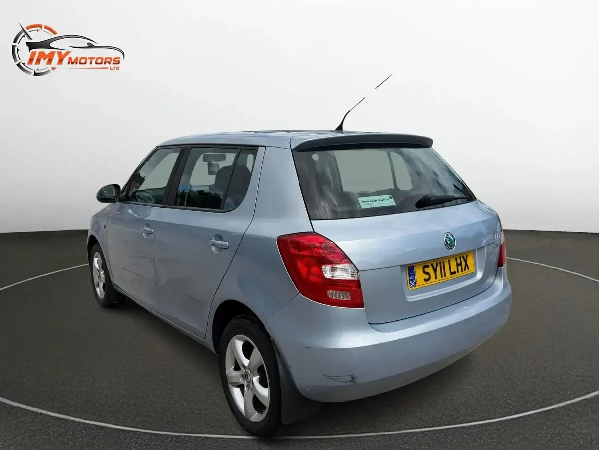 Used Skoda Fabia SE 86 HP (63 kW) 2011 Blue Hatchback