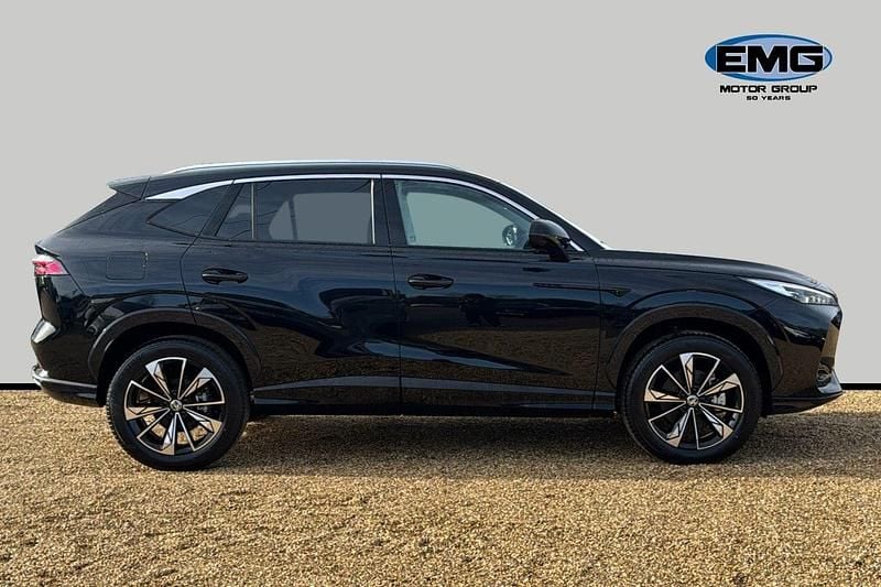 New MG HS SE 2026 Black pearl SUV