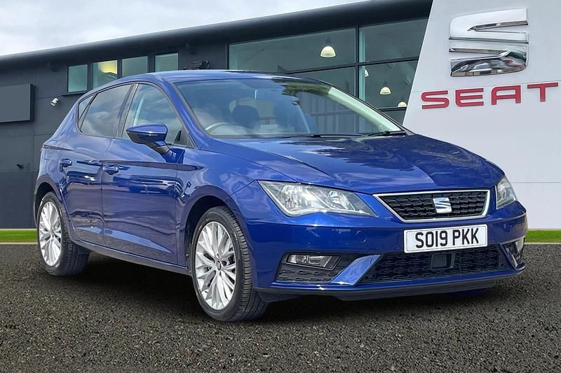 Blue Used 2019 Seat Leon SE Dynamic | £11,949 (Fair price) - Image 1/4