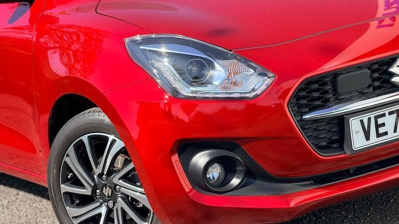 Used Suzuki Swift SZ5 83 HP (61 kW) 2023 Red Hatchback