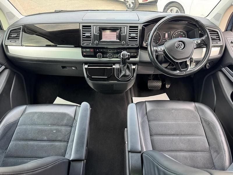 Used VW Caravelle Executive 2017 Green MPV