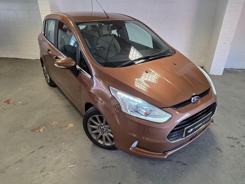 Used Ford B-MAX Titanium 105 HP (77 kW) 2014 Gold MPV