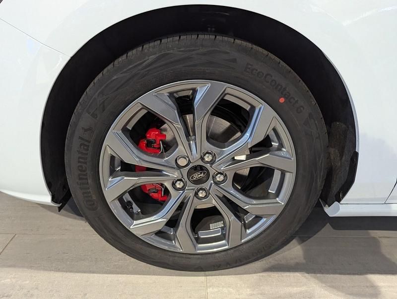 New Ford Focus ST-Line 2025 Hatchback