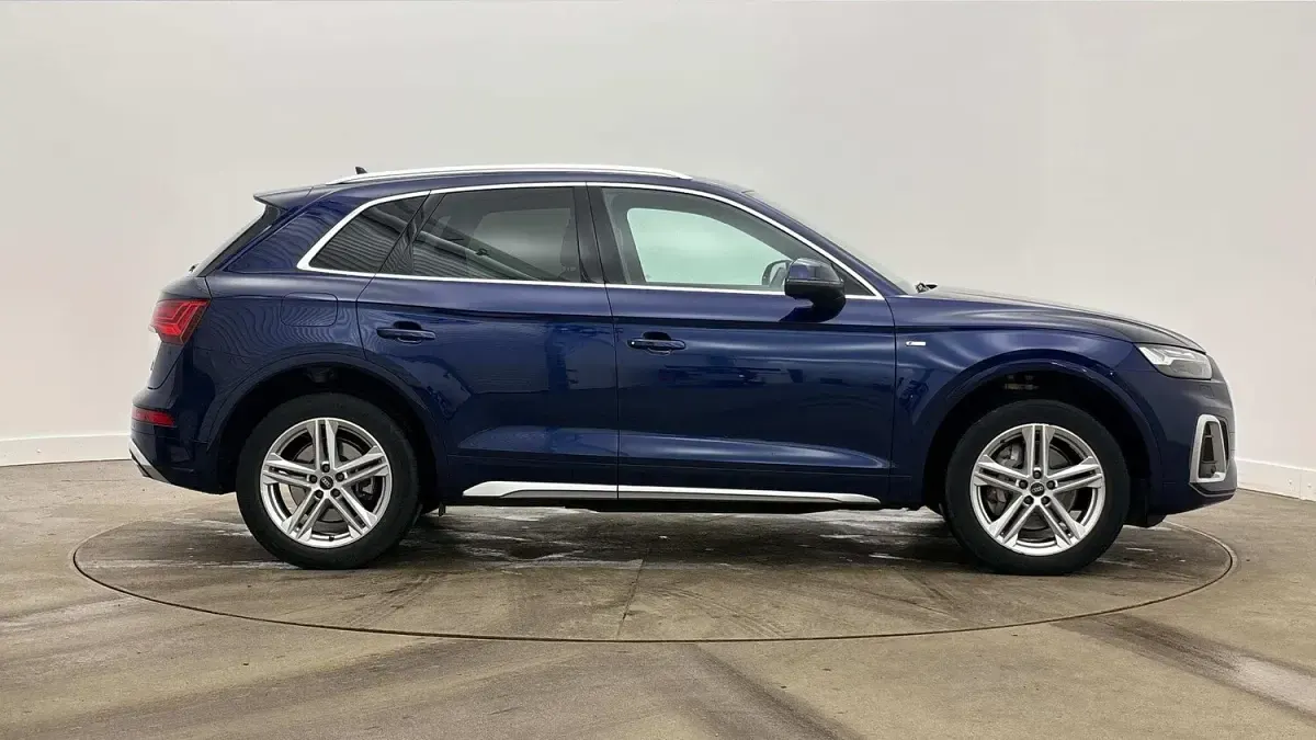 Used Audi Q5 S-Line 2022 Blue SUV