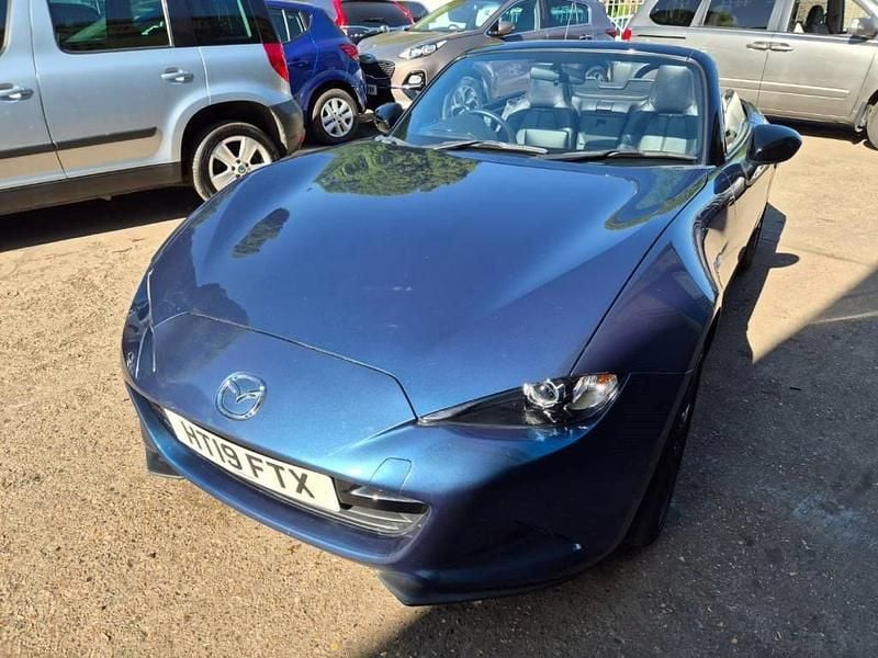 Begagnad Mazda MX5 132 HK (97 kW) 2019 Blå Cab