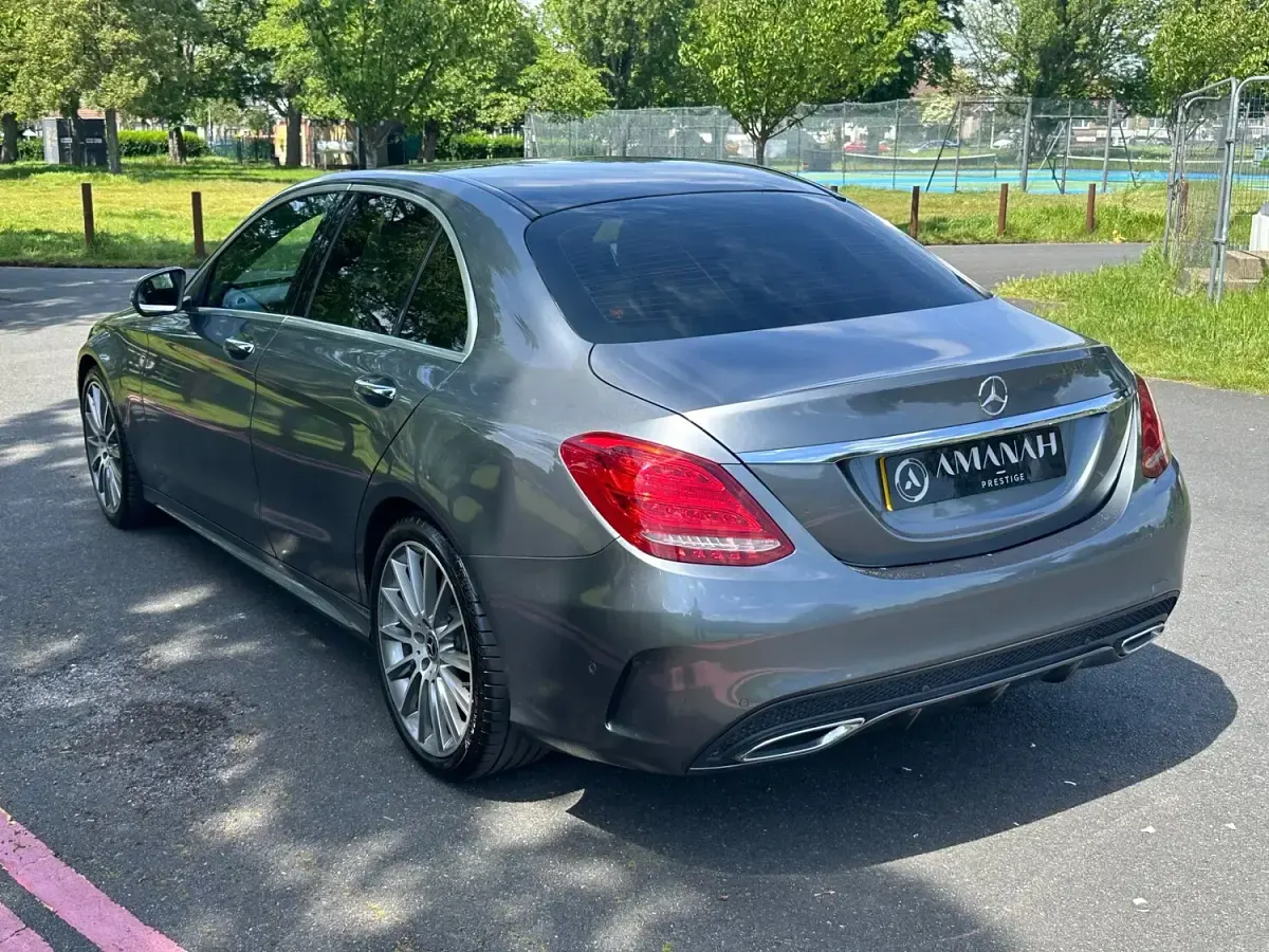 Used Mercedes C220 AMG Line Premium 170 HP (125 kW) 2017 Grey Sedan