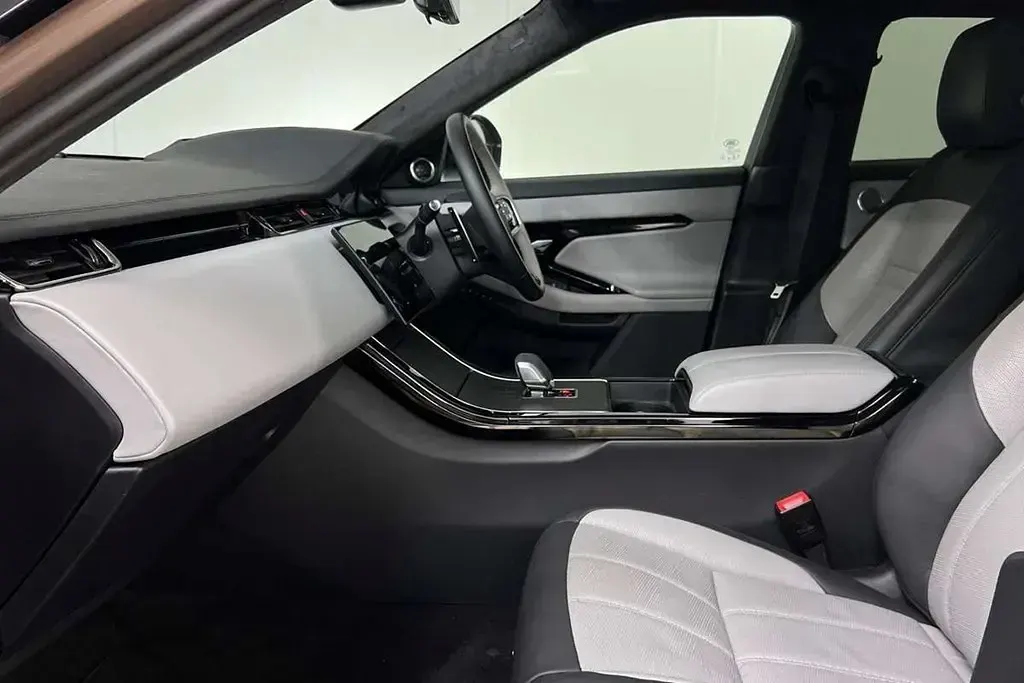 Begagnad Land Rover Range Rover evoque Autobiography 200 HK (147 kW) 2024 Other SUV