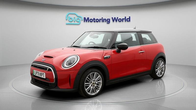 Used Mini Cooper SE Hatch 133 kW (181 HP) 2022 Hatchback