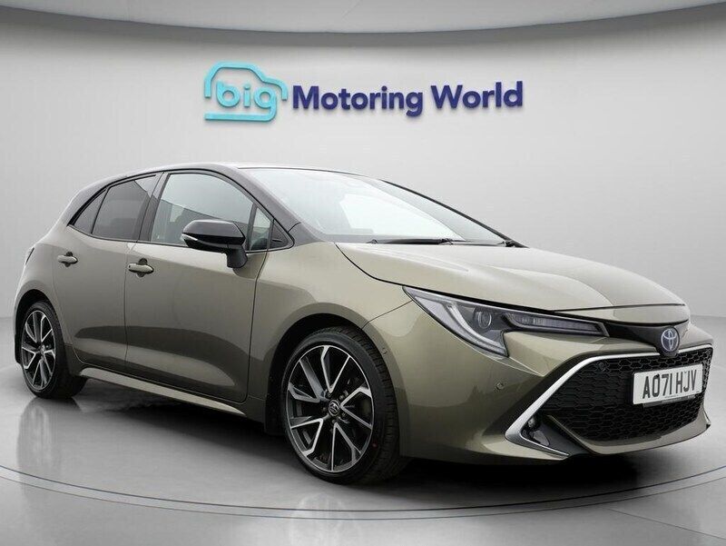 Bronze Used 2022 Toyota Corolla Hatchback | £17,100 (Fair price) - Image 1/4