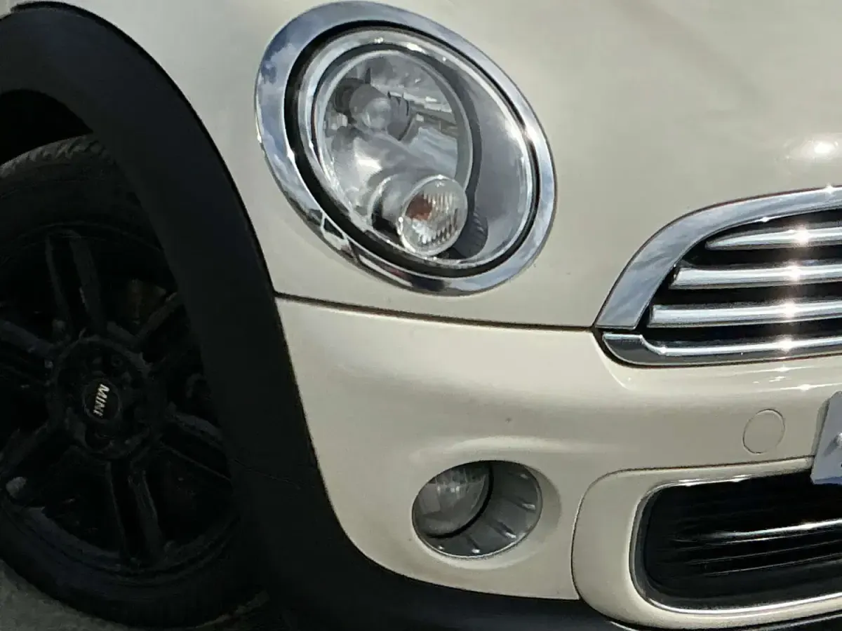 Used Mini ONE Hatch 98 HP (72 kW) 2013 White Hatchback