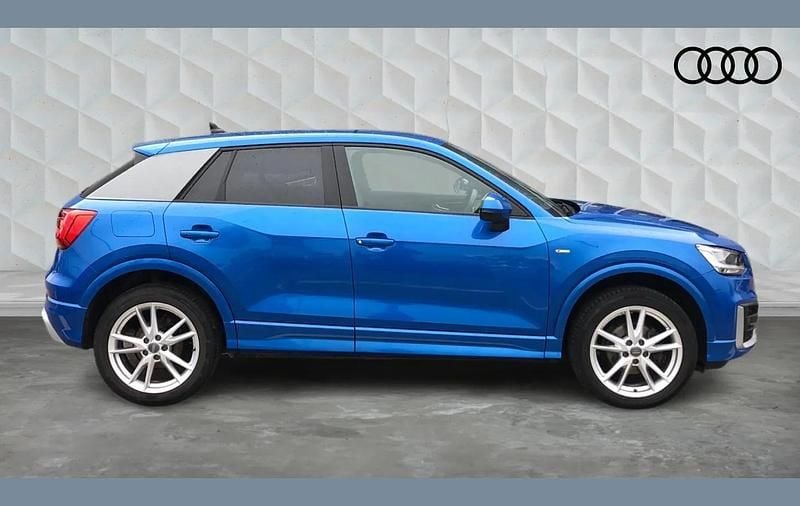 Used Audi Q2 S-Line 150 HP (110 kW) 2020 Blue SUV