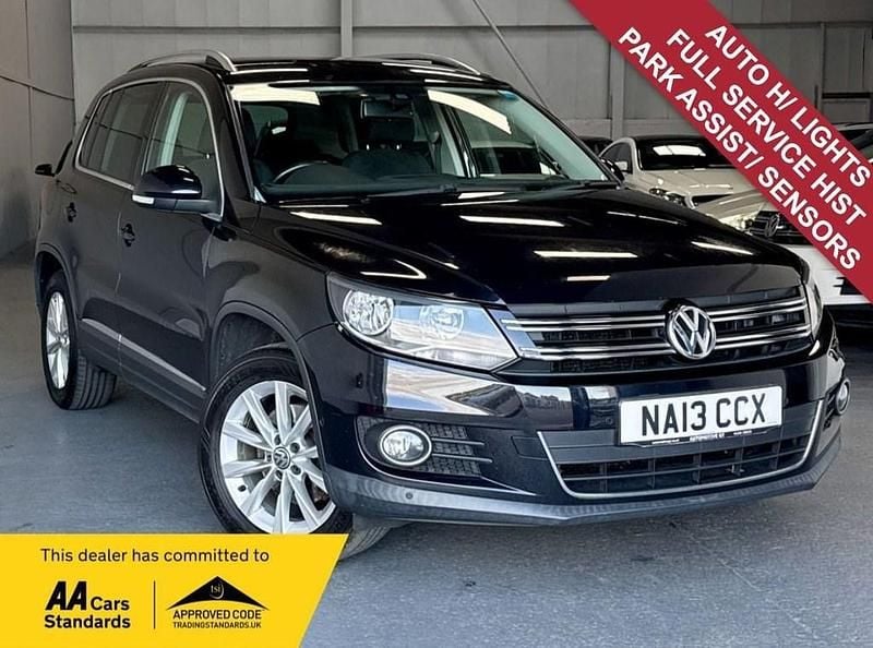 Black Used 2013 VW Tiguan SE SUV | £5,925 (Fair price) - Image 1/4