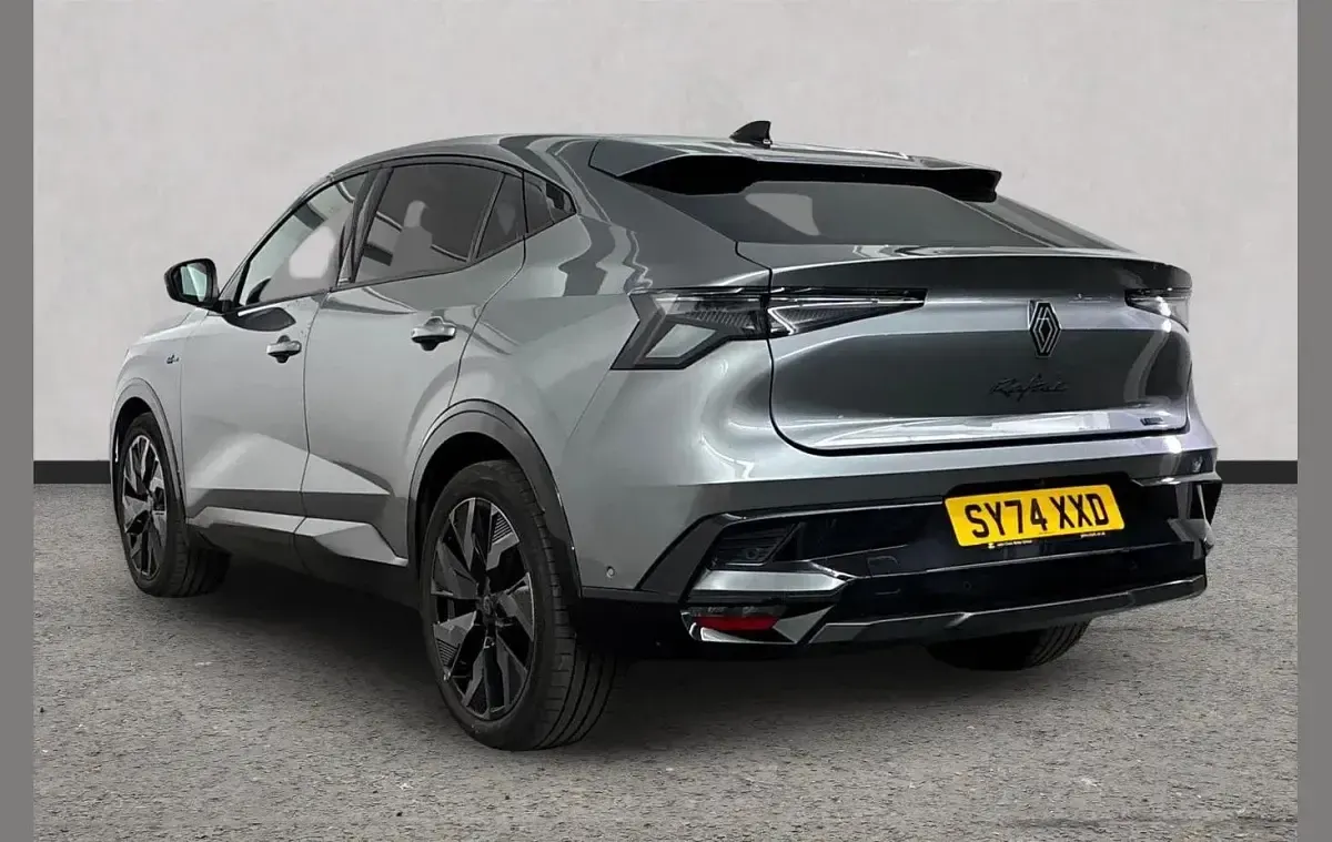 Used Renault Rafale Techno Esprit Alpine 200 HP (147 kW) 2024 Shadow grey  SUV