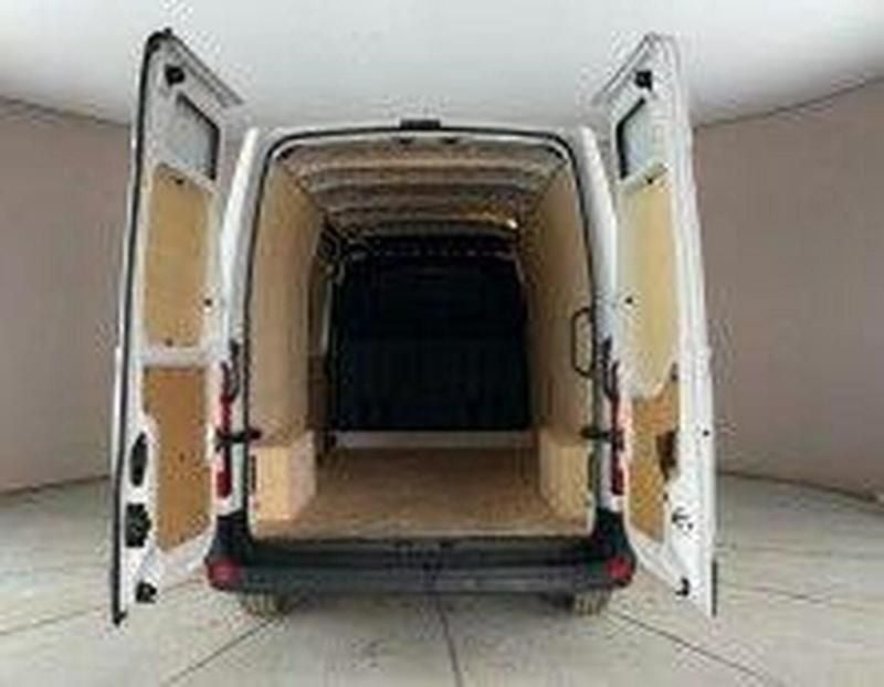 Used Renault Master Business 2023 White MPV