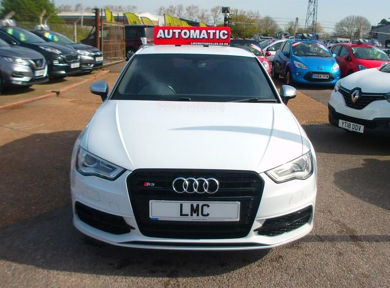 Used Audi S3 Sportback 300 HP (220 kW) 2015 White Hatchback