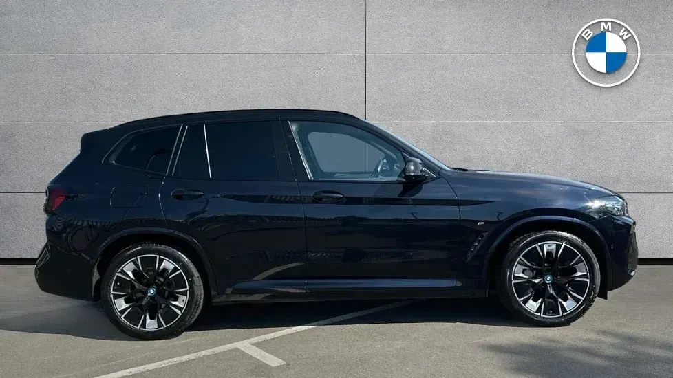 Used BMW iX3 M Sport 207 kW (282 HP) 2022 Black SUV