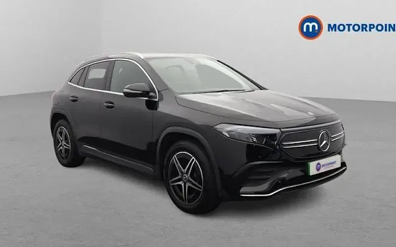 Begagnad Mercedes EQA250+ AMG line 139 kW (190 HK) 2023 SUV