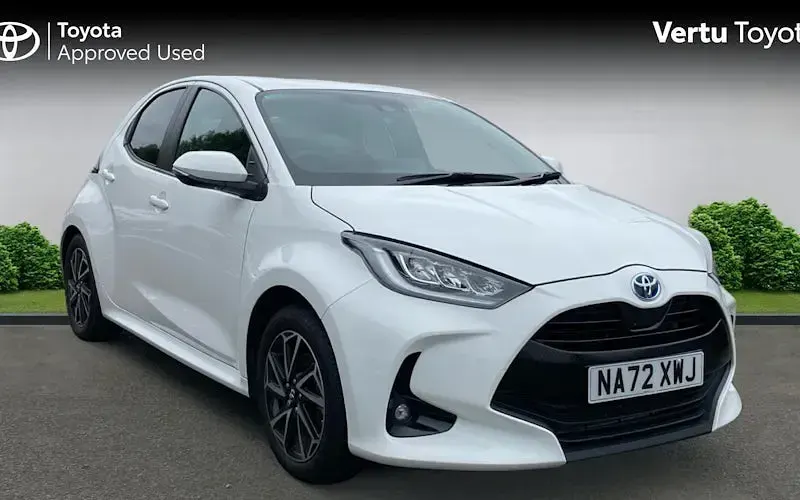 Used Toyota Yaris Design 116 HP (85 kW) 2026 Hatchback