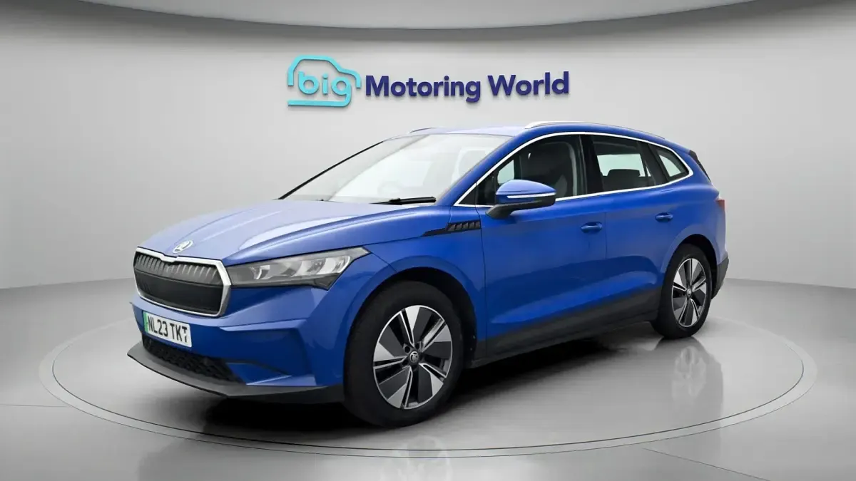 Used Skoda Enyaq iV 150 kW (204 HP) 2023 Blue SUV
