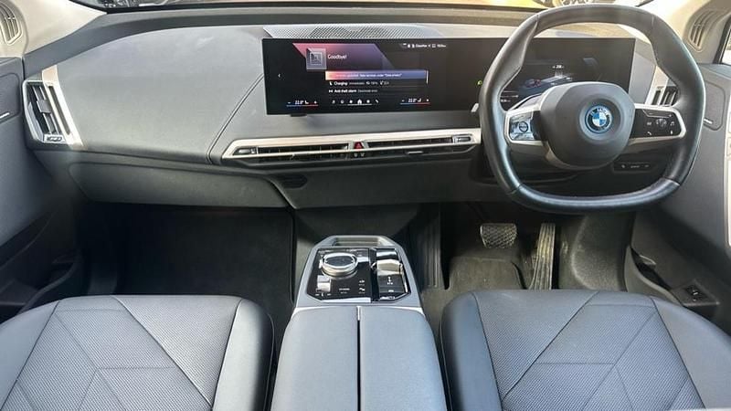 Used BMW iX Sport Line 236 kW (322 HP) 2023 Blue SUV