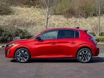Nowe Peugeot 208 Allure 110 KM (80 kW) 2026 Czerwony Hatchback