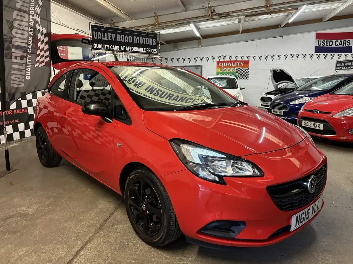 Used Vauxhall Corsa 69 HP (50 kW) 2015 Red Hatchback
