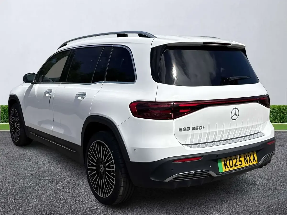 Used Mercedes EQB250+ AMG Line Premium 139 kW (190 HP) 2025 White SUV