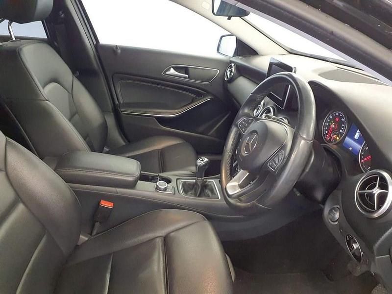 Used Mercedes A180 SE 2017 Black Hatchback